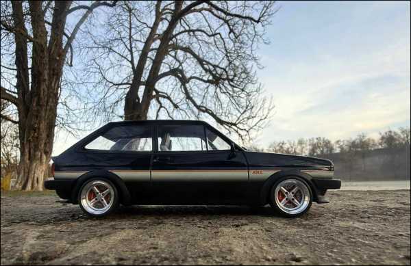 1:18 Ford Fiesta MK1 XR2i Bj.1981+ Revolution Alufelgen mit OVP